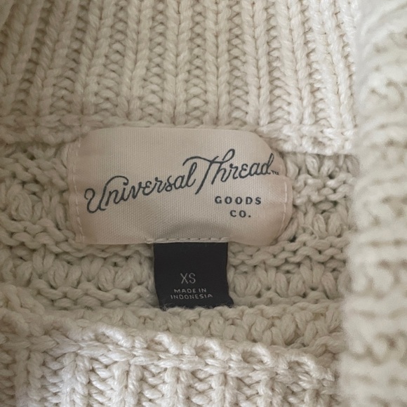 Universal Thread Cream Textured Sweater - Picture 2 of 3